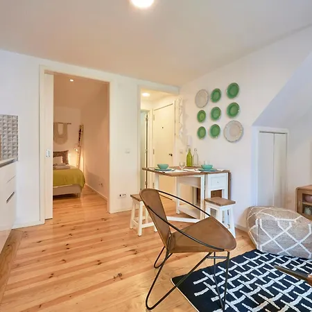 The - Pocinho Lisboa