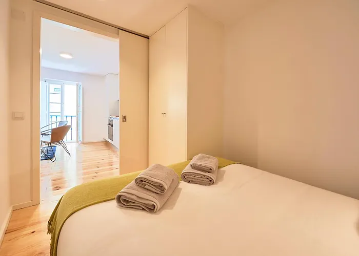 The - Pocinho Lisboa