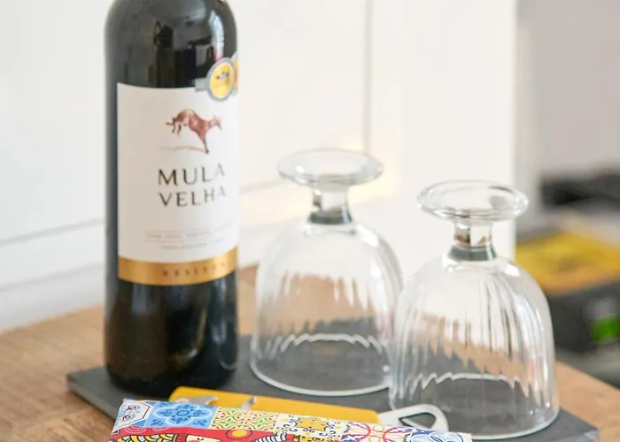 The - Pocinho Lisboa